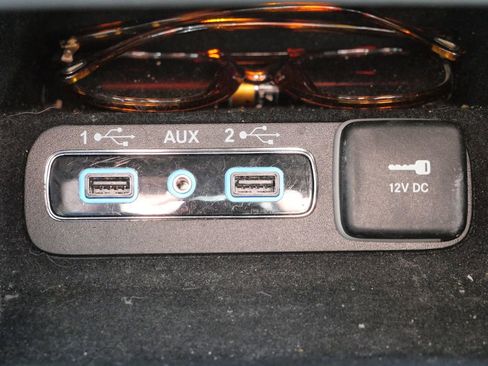 Used 2019 Jeep Grand Cherokee Laredo image 45