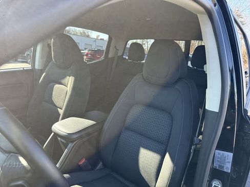 Certified 2022 GMC Canyon Elevation image 18