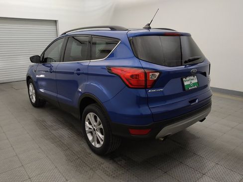 Used 2019 Ford Escape SEL FWD image 5