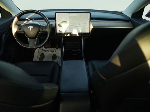Used 2018 Tesla Model 3 RWD image 21