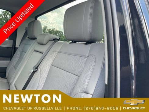 Used 2024 Toyota Tundra Limited w/ Power Package AWD/4WD image 35