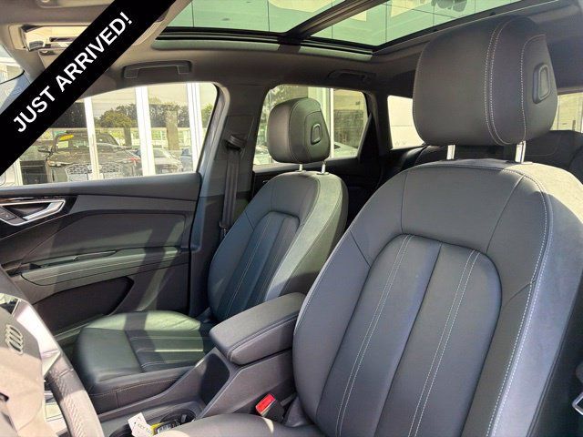 Used 2023 Audi Q4 e-tron Premium Plus w/ Premium Plus AWD/4WD image 15