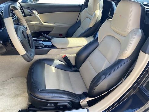 Used 2013 Chevrolet Corvette Grand Sport w/ 3LT Preferred Equipment Group image 11