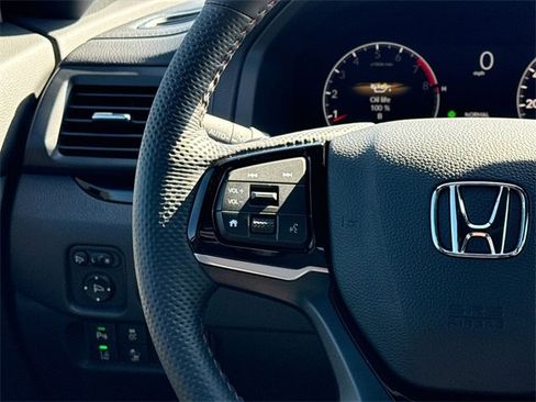 Certified 2026 Honda Ridgeline Black Edition image 27