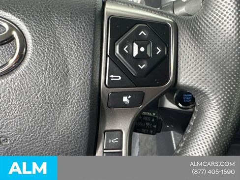 Used 2023 Toyota Tacoma SR5 AWD/4WD image 29