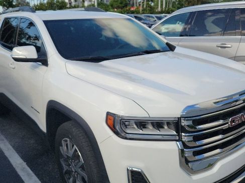 Used 2021 GMC Acadia SLE w/ Driver Convenience Package FWD image 6