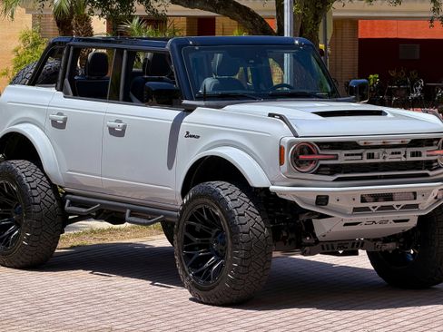 Used 2026 Ford Bronco Outer Banks AWD/4WD image 14