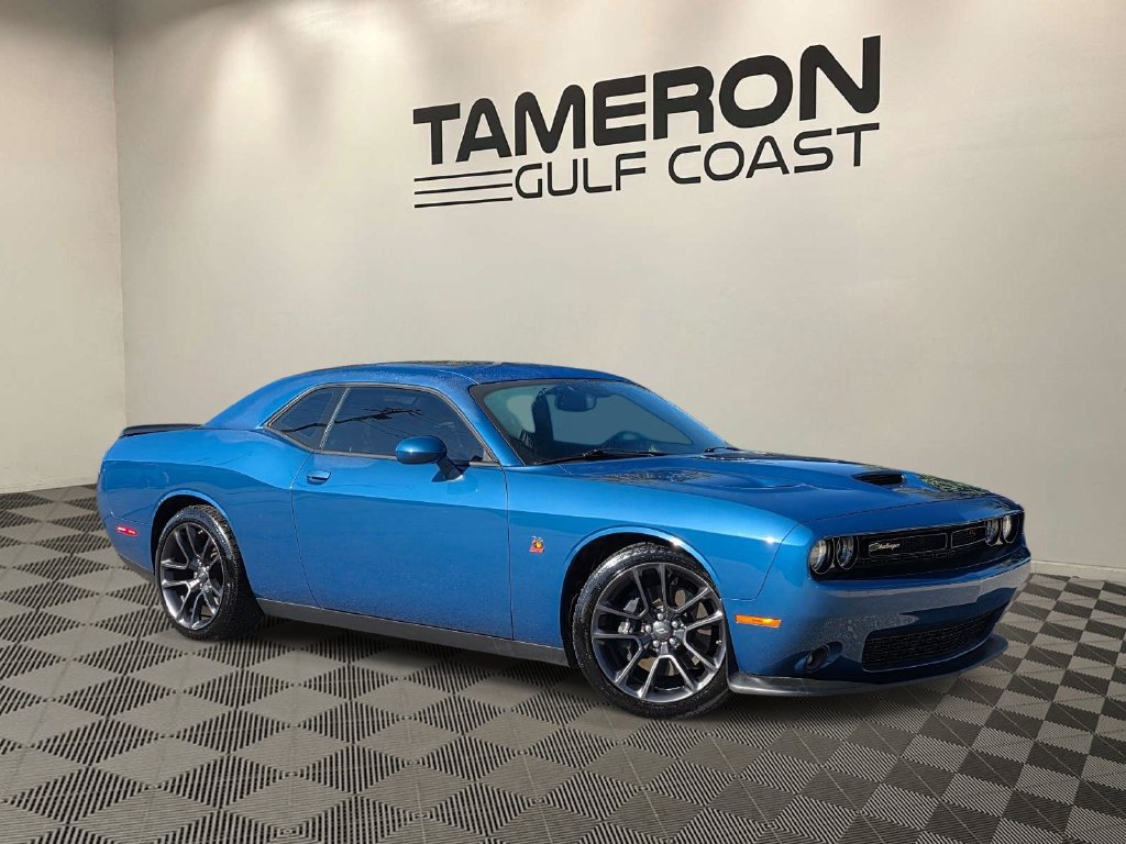 Used 2021 Dodge Challenger R/T Scat Pack RWD image 1