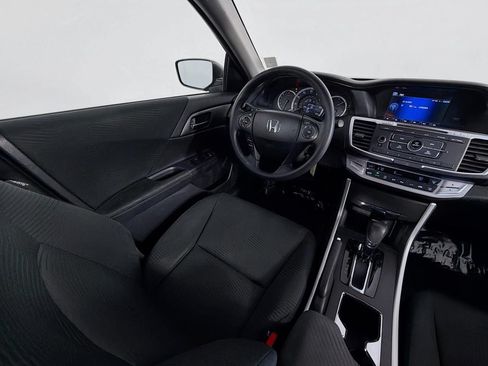 Used 2015 Honda Accord LX image 11