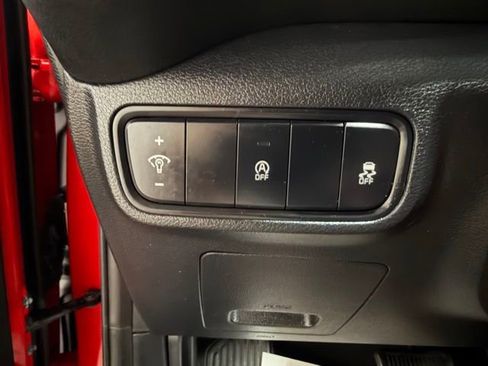 Used 2020 Kia Soul LX image 30