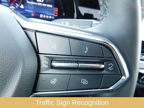 Used 2026 Chevrolet Equinox LT w/ Convenience Package II image 24