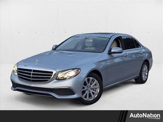 Used 2017 Mercedes-Benz E 300 image 1