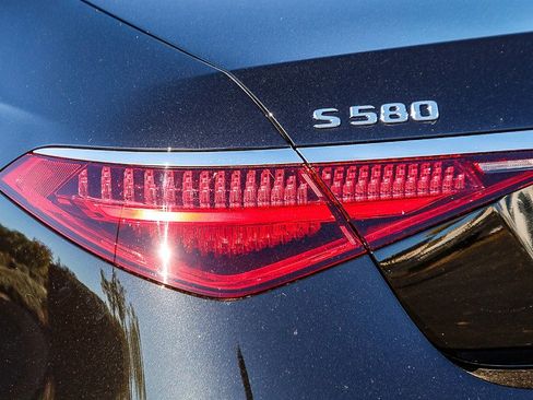 New 2026 Mercedes-Benz S 580 4MATIC Sedan image 8