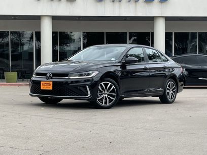 Used 2025 Volkswagen Jetta SE