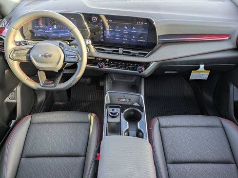 New 2026 Chevrolet Equinox RS w/ Convenience Package III FWD image 19