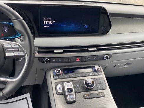 Used 2025 Hyundai Palisade SEL FWD image 9