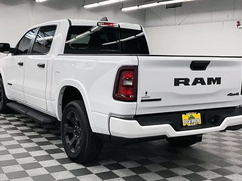 Used 2025 RAM 1500 Big Horn AWD/4WD image 2