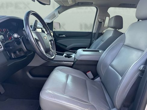 Used 2018 Chevrolet Tahoe LT AWD/4WD image 12
