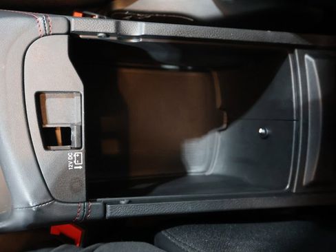 Used 2023 Dodge Durango GT image 41