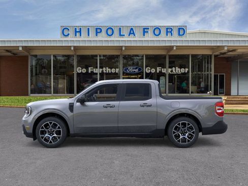 New 2025 Ford Maverick Lariat w/ 4K Tow Package image 3