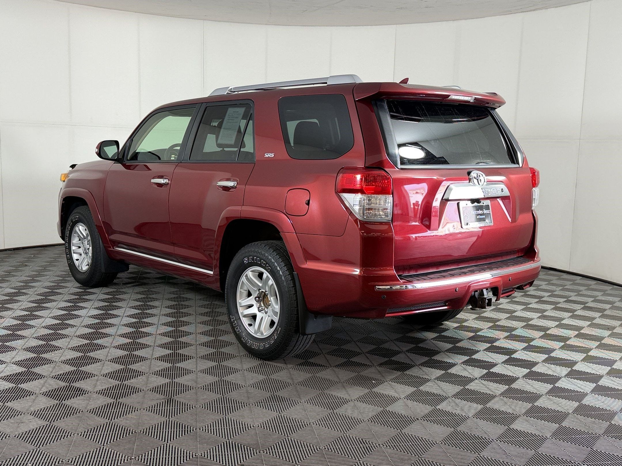 Used 2013 Toyota 4Runner SR5 w/ Convenience Pkg AWD/4WD image 3