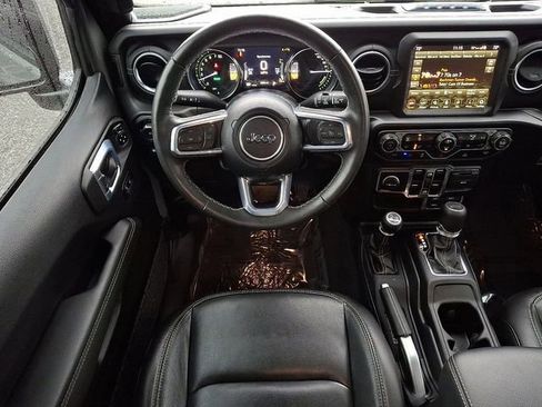 Used 2023 Jeep Wrangler Unlimited Sahara w/ Cold Weather Group image 11