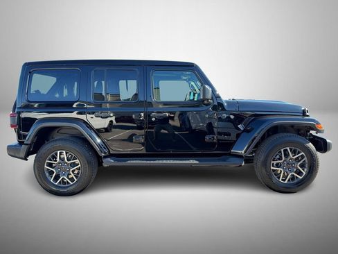 New 2026 Jeep Wrangler Sahara image 6