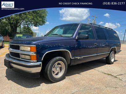 Used 1997 Chevrolet Suburban 2WD w/ Preferred Equipment Group 2