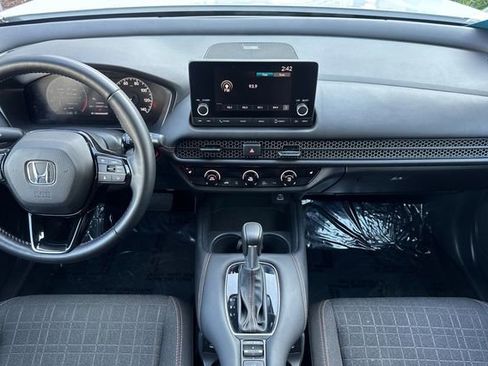 Certified 2025 Honda HR-V Sport image 16