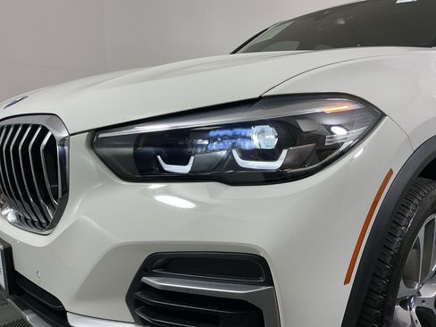 Certified 2023 BMW X5 sDrive40i w/ Premium Package image 4