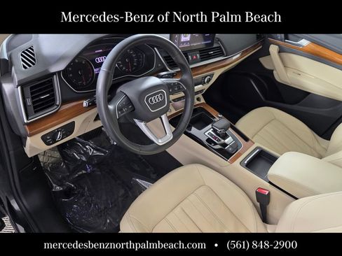 Used 2021 Audi Q5 2.0T Premium w/ Convenience Package AWD/4WD image 11