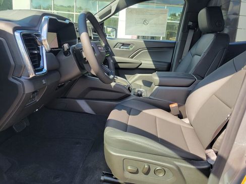 New 2026 GMC Canyon Elevation w/ Convenience Package image 18