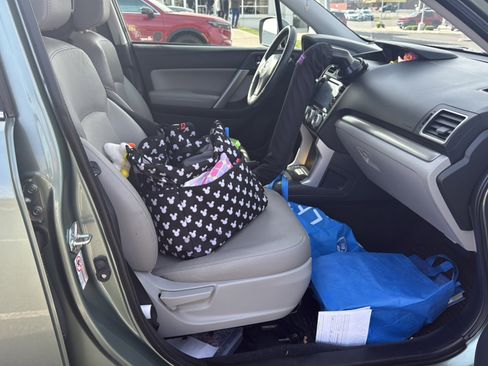 Used 2016 Subaru Forester 2.5i Limited image 14