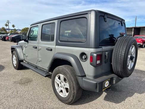 Used 2022 Jeep Wrangler Unlimited Sport AWD/4WD image 7
