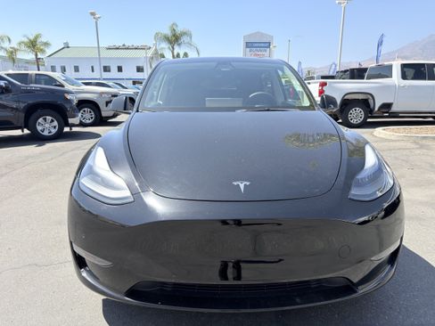 Used 2022 Tesla Model Y Performance AWD/4WD image 44