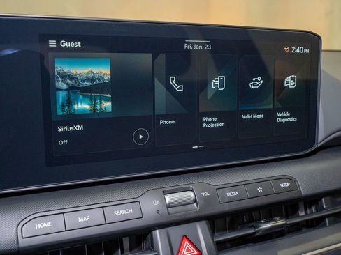 New 2025 Kia K4 LXS image 13