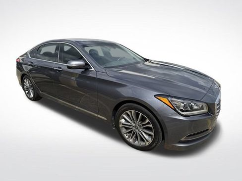 Used 2017 Genesis G80 3.8 RWD image 10