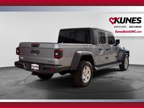 Used 2020 Jeep Gladiator Sport w/ Quick Order Package 24S AWD/4WD image 10