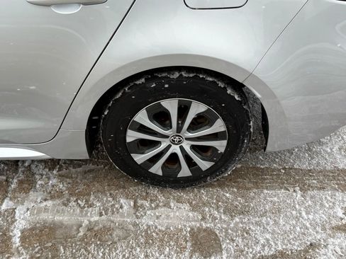 Used 2020 Toyota Corolla LE image 42