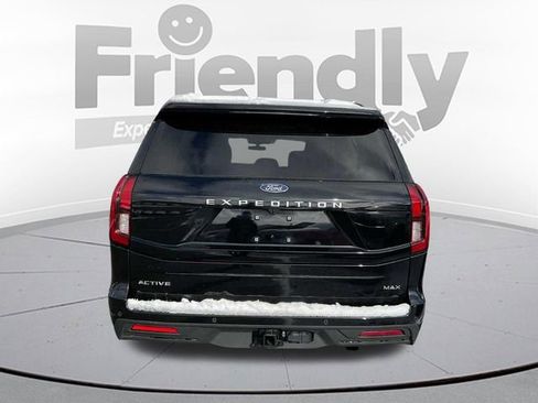 Used 2025 Ford Expedition Max Active AWD/4WD image 9