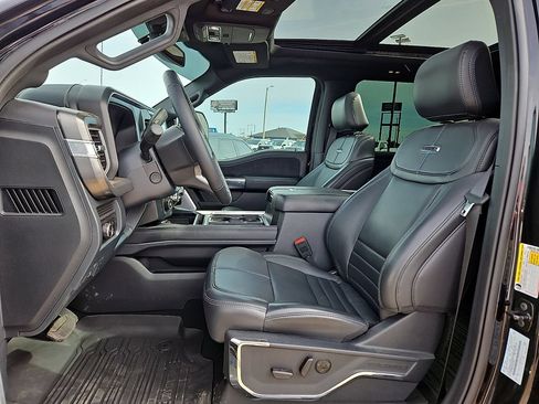 Used 2025 Ford F350 Platinum AWD/4WD image 12