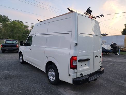 Used 2019 Nissan NV 2500 SV w/ Navigation Package image 9