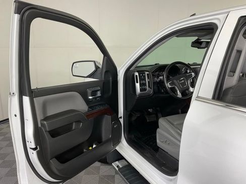 Used 2016 GMC Sierra 1500 SLT w/ SLT Premium Package AWD/4WD image 29