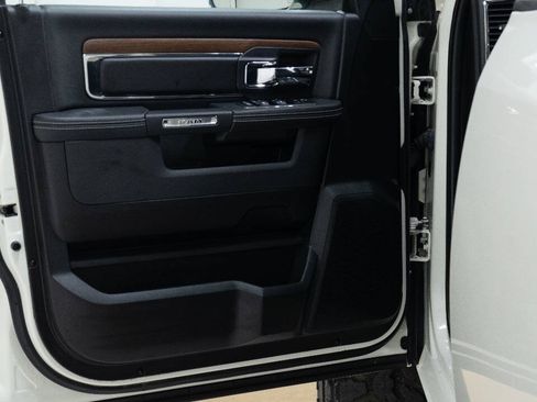 Used 2018 RAM 2500 Laramie AWD/4WD image 26