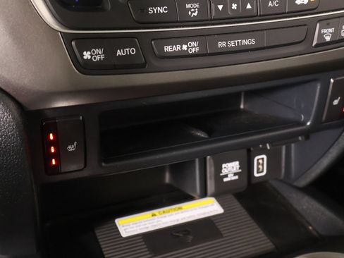 Used 2023 Honda Passport EX-L image 7