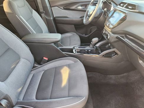 Used 2023 Chevrolet TrailBlazer LT w/ Convenience Package image 19