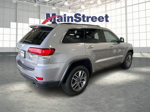 Used 2020 Jeep Grand Cherokee Limited AWD/4WD image 5
