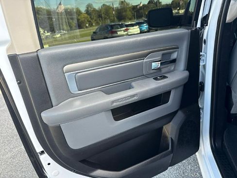 Used 2018 RAM 1500 Big Horn image 22