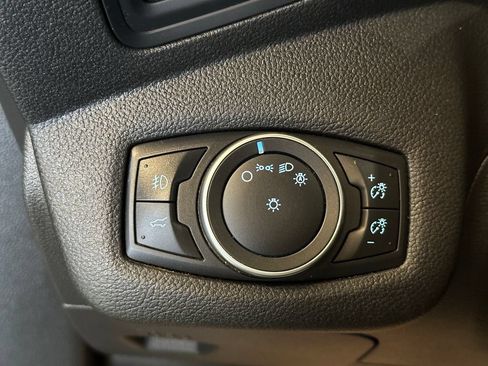 Used 2019 Ford Escape SEL FWD image 18