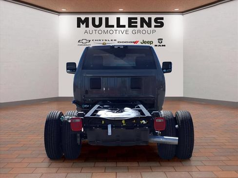 New 2026 RAM 3500 Tradesman AWD/4WD image 6